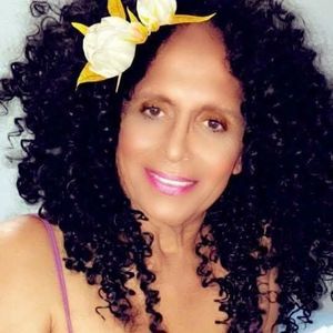 Meet your Posher, Elsa